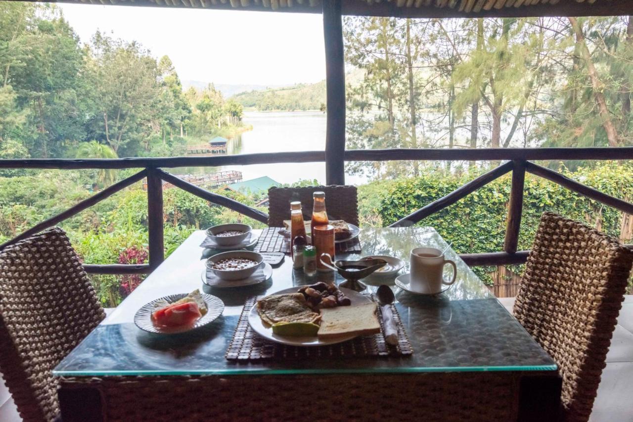 Bunyonyi Overland Resort 4*