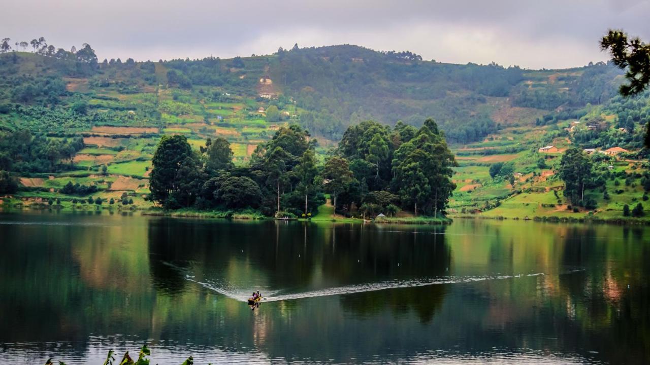 Bunyonyi Overland 4* Kabale
