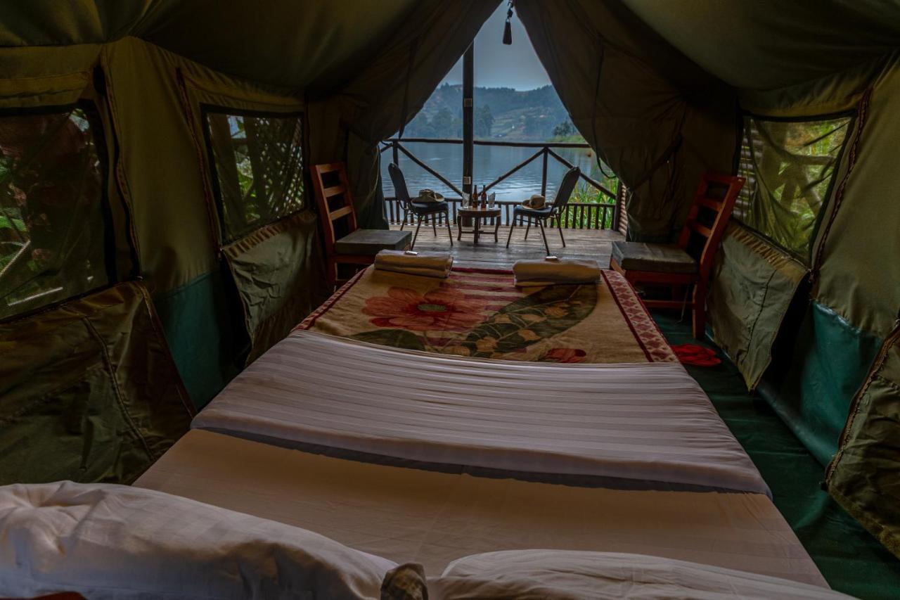 Bunyonyi Overland 4*