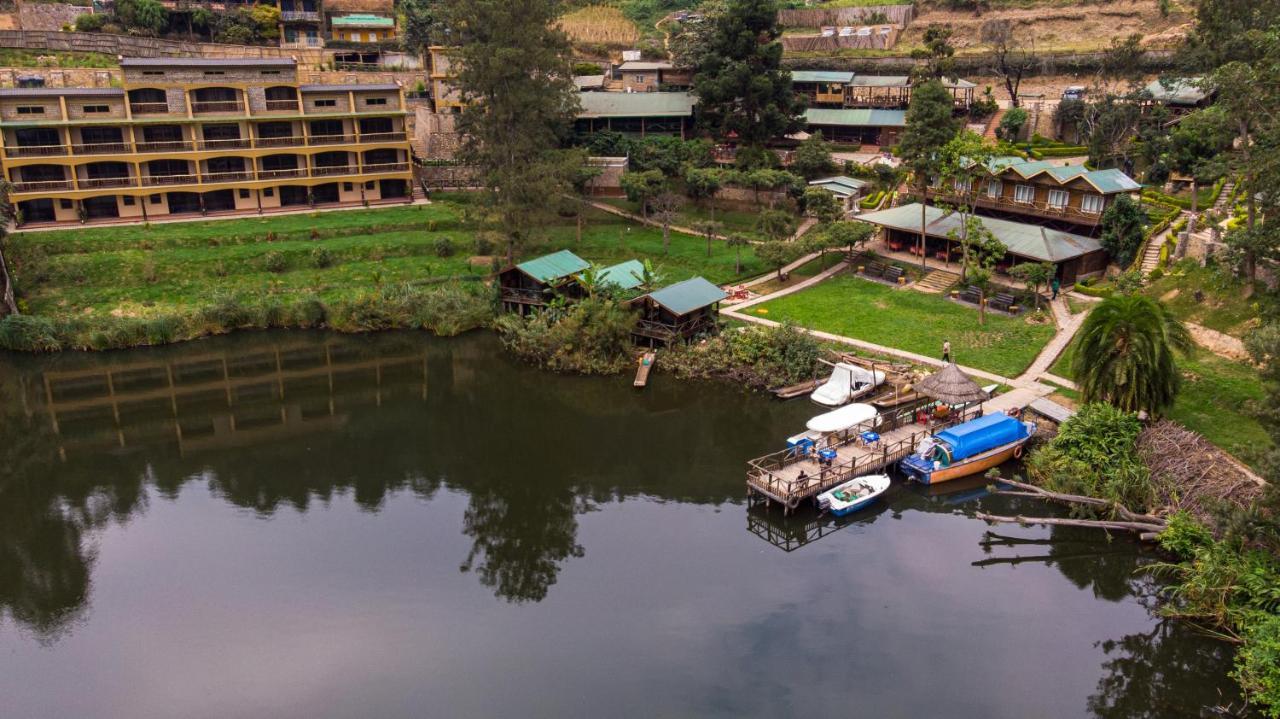 Resort Bunyonyi Overland 4*