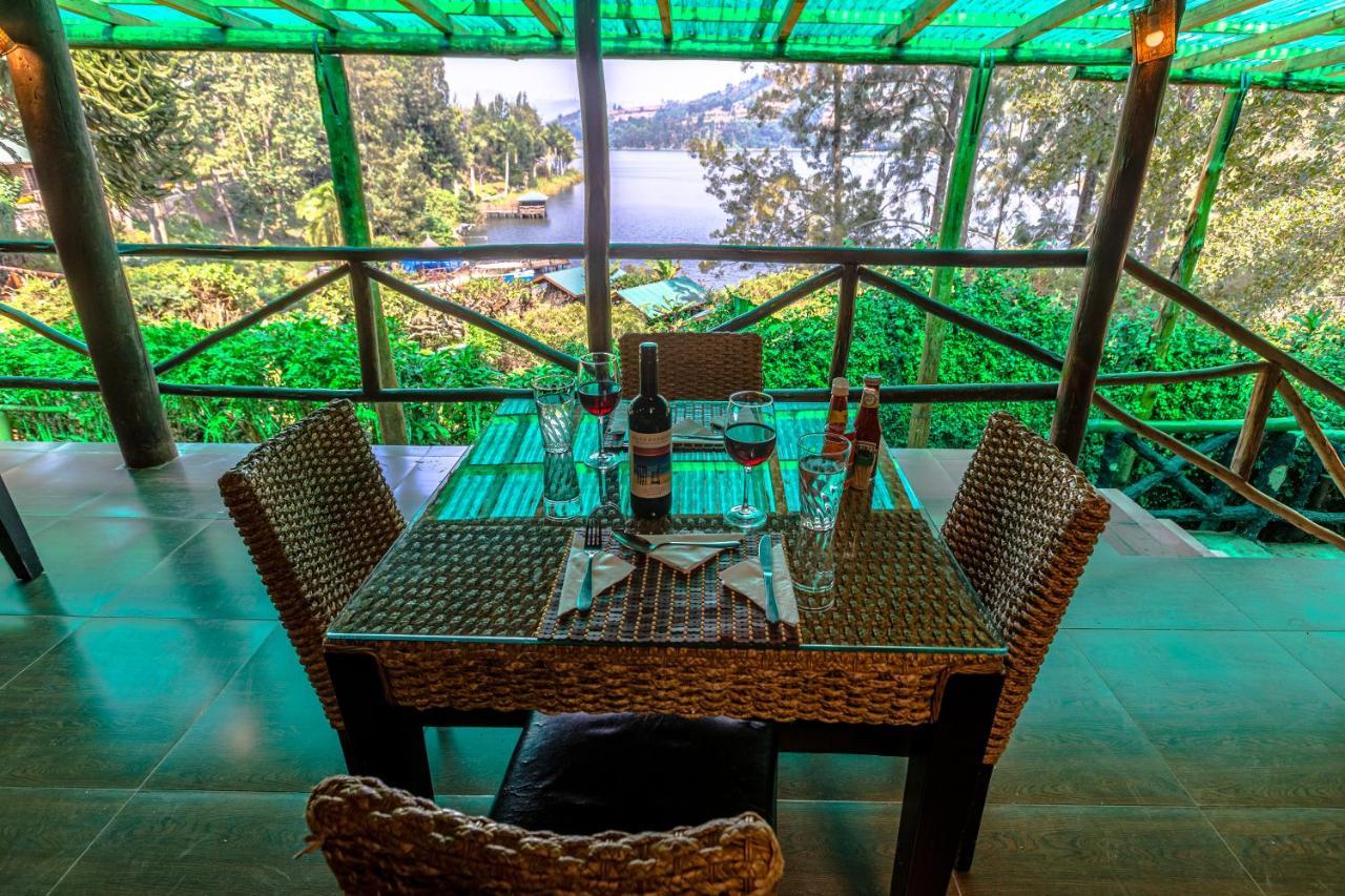 Resort Bunyonyi Overland